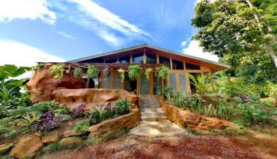 Ara Ambigua Lodge