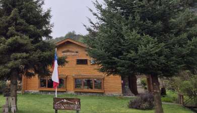 La Junta: Alto Melimoyu Hotel & Patagonia