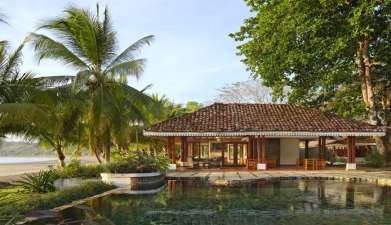 Villa Marina Lodge & Condos