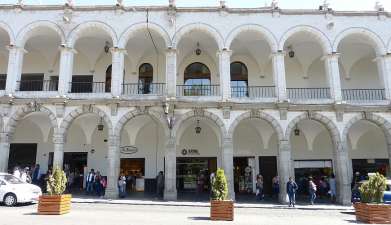 Katari Hotel at Plaza de Armas