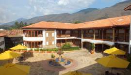 Hotel Campanario de la Villa