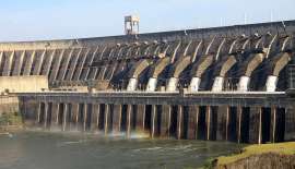 Besuch des Itaipú- Wasserkraftwerkes