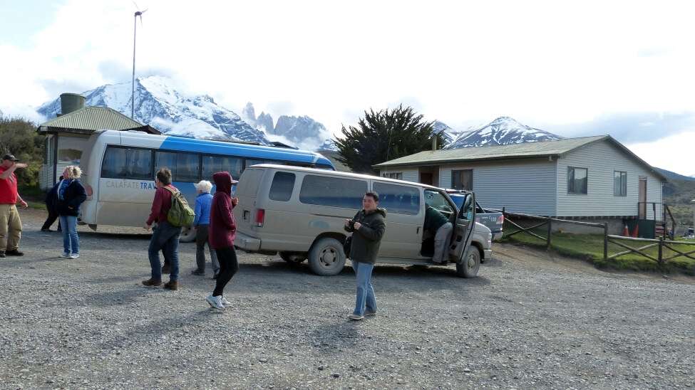 Verbindungen - Öffentliche Busse ab dem Paine-Nationalpark