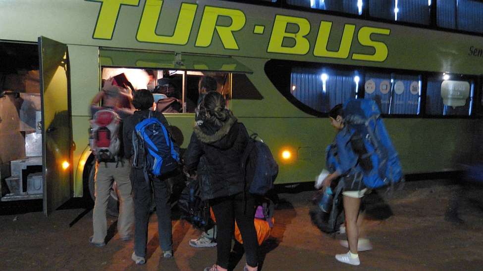 Verbindungen - Öffentliche Busverbindungen ab San Pedro de Atacama