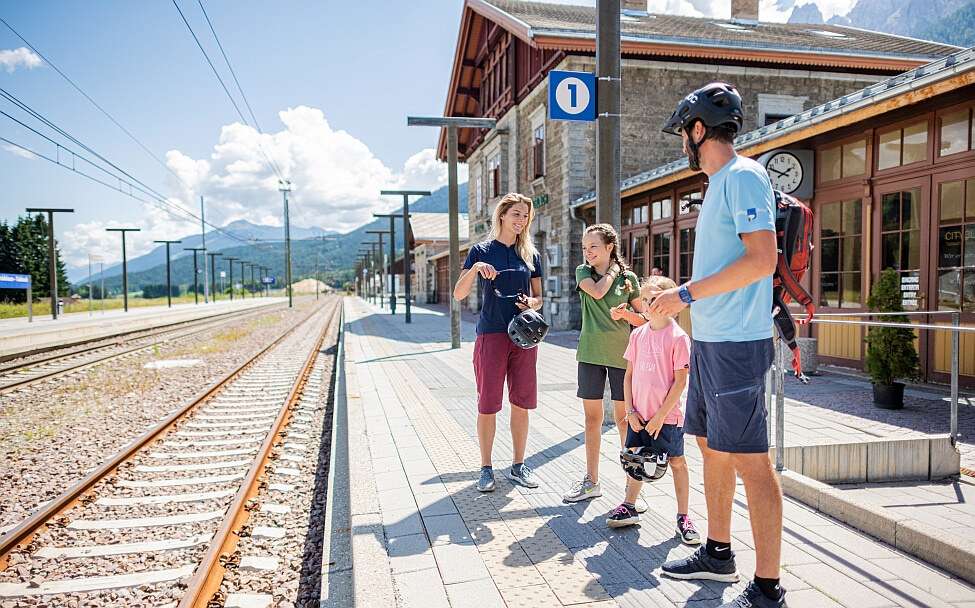 Verbindungen - Zugverbindungen ab Toblach