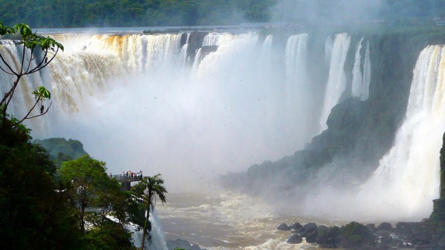 Puerto Iguazú und die Iguazú Wasserfälle - Bild 1