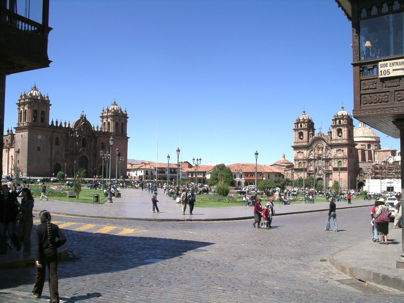 Plaza de Armas Cusco Peru mit Kathedrale
