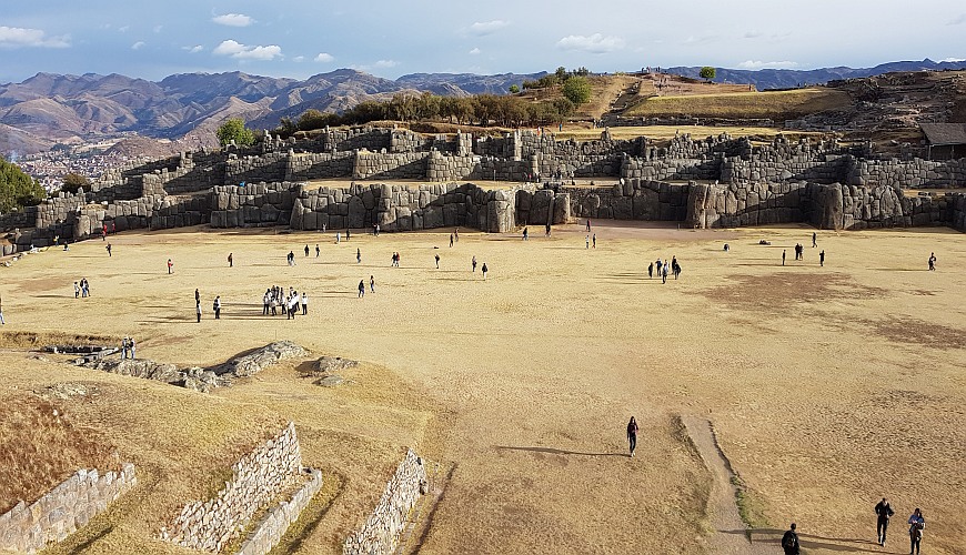 Sacsayhuamán, Peru Sacsayhuamán, Peru