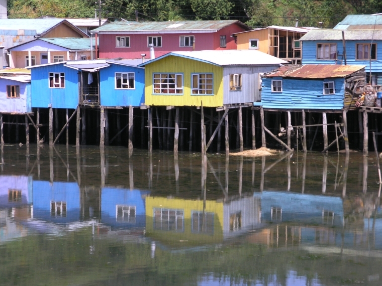 Häuser auf Stelzen, Ancud, Insel Chiloé, Chile