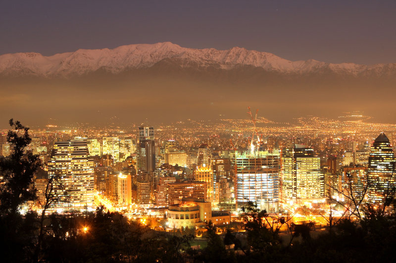 Santiago bei Nacht, Cerro San Christóbal, Santiago de Chile