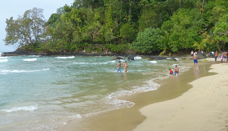 Playa Red Frog Beach Panama